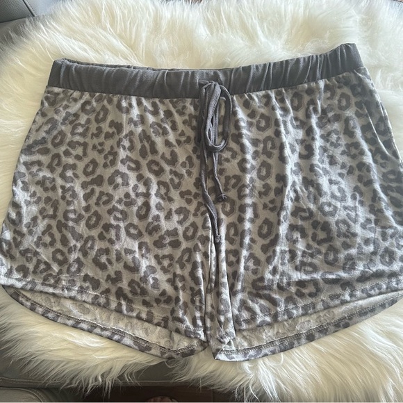 Lucky Brand Tank and Short pajama set - Picture 4 of 7